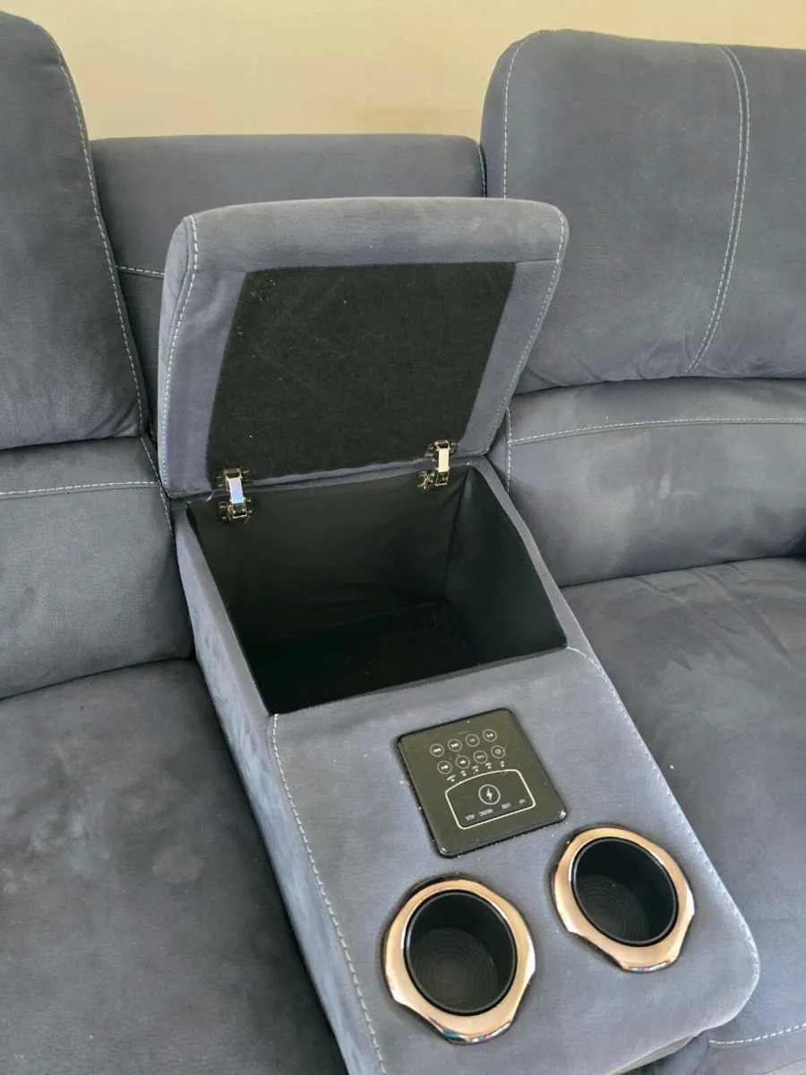 Recliner Sofa - Image 2