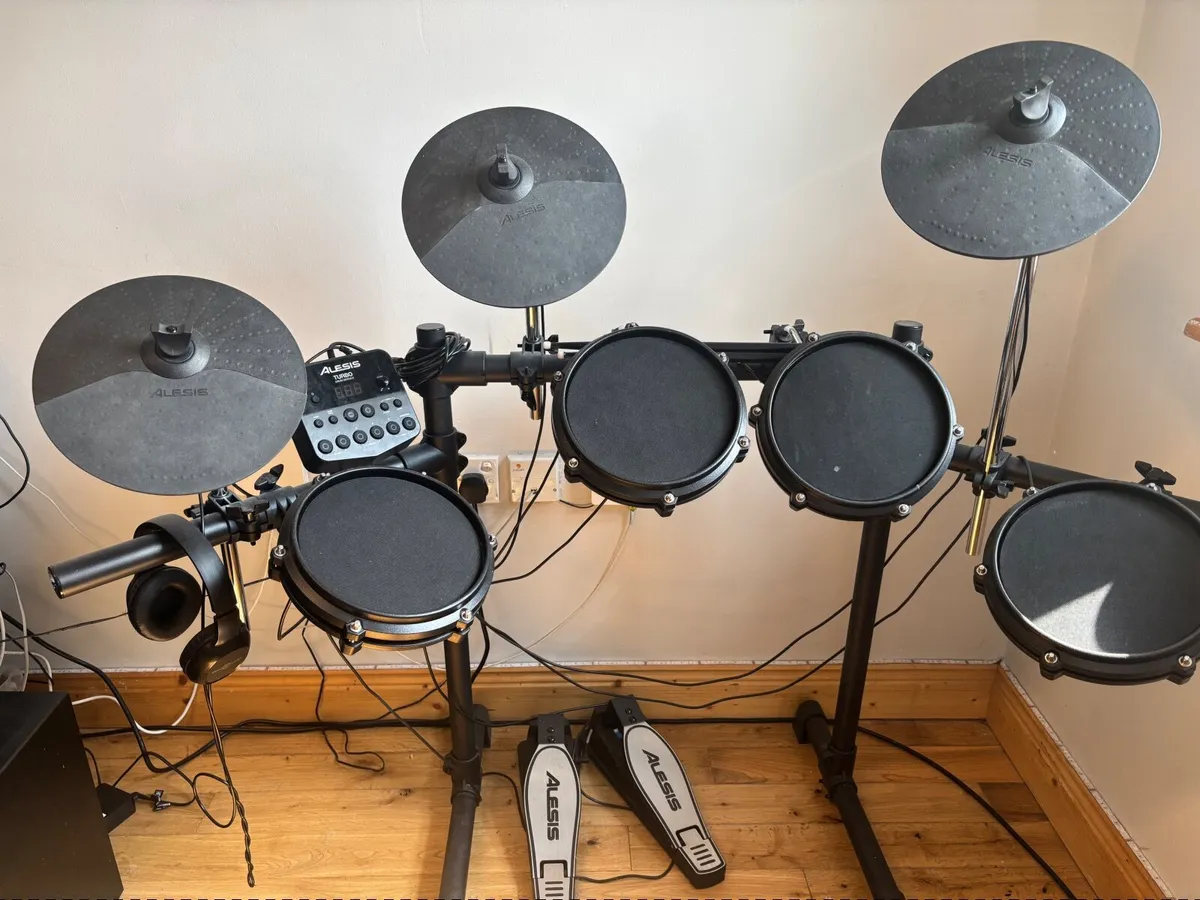 Drum Set - Image 1