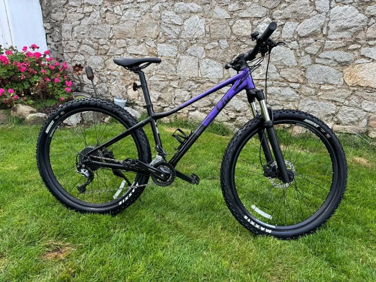 Liv Tempt Women's Bike - Image 1