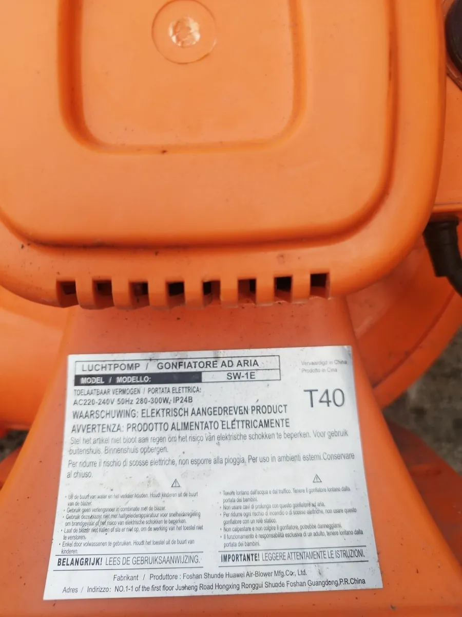 Electric blower - Image 1