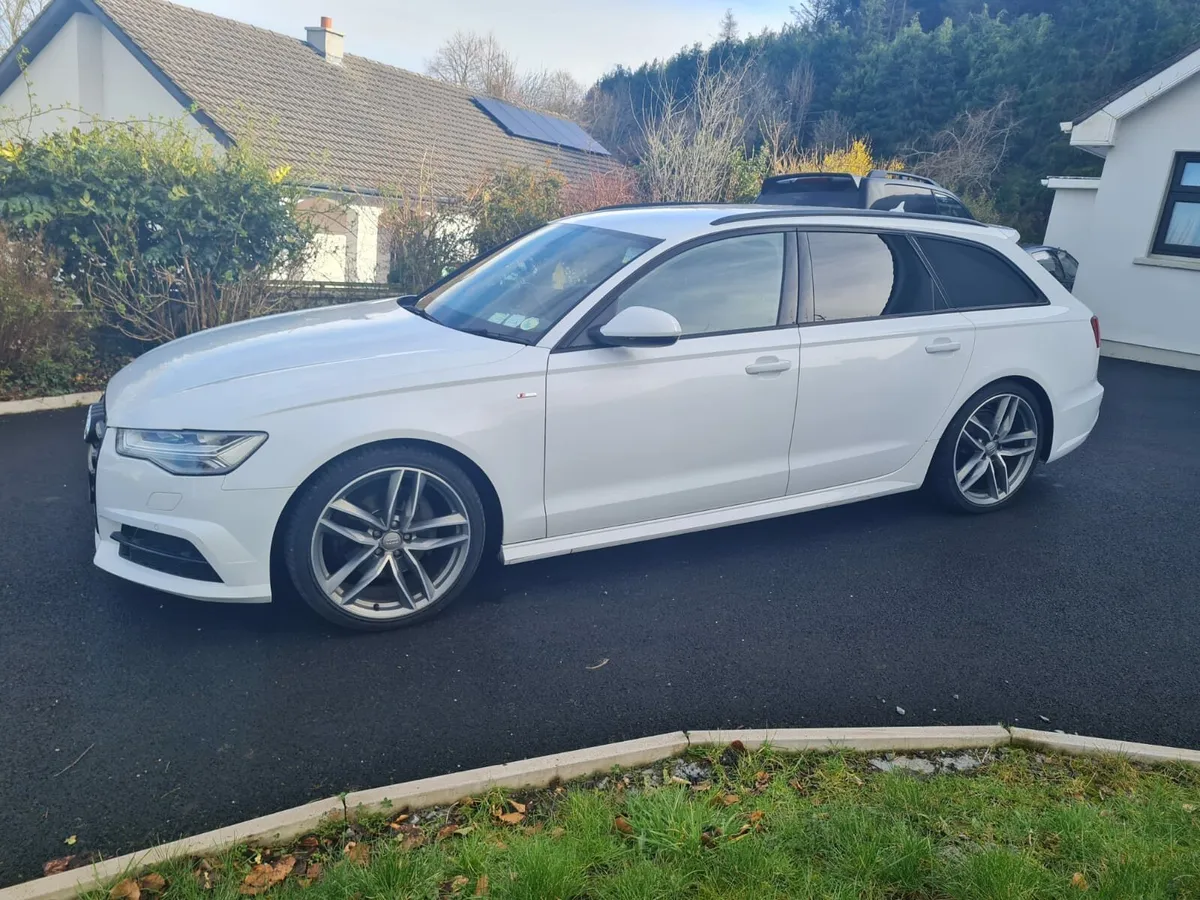 Audi A6 Avant Quattro Low mileage - Image 2
