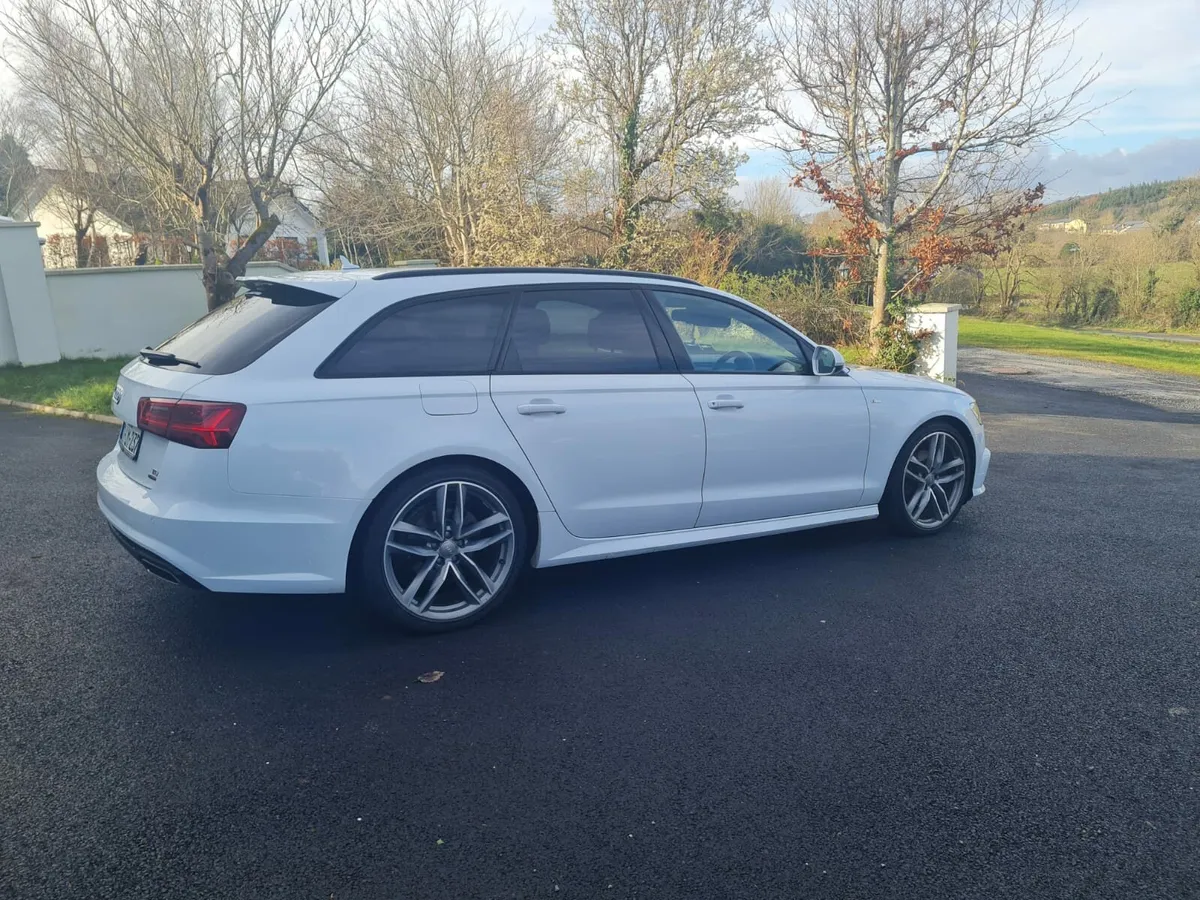 Audi A6 Avant Quattro Low mileage - Image 4