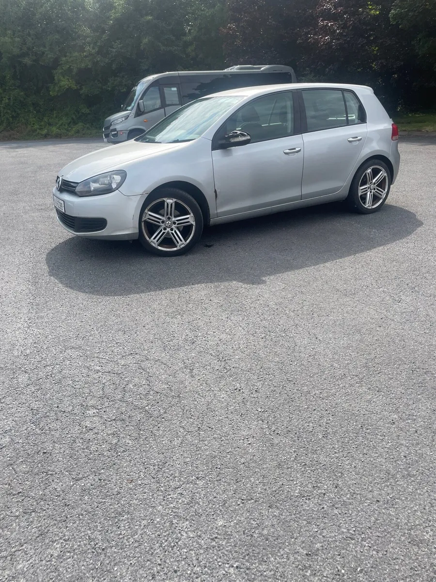 Volkswagen Golf - Image 2