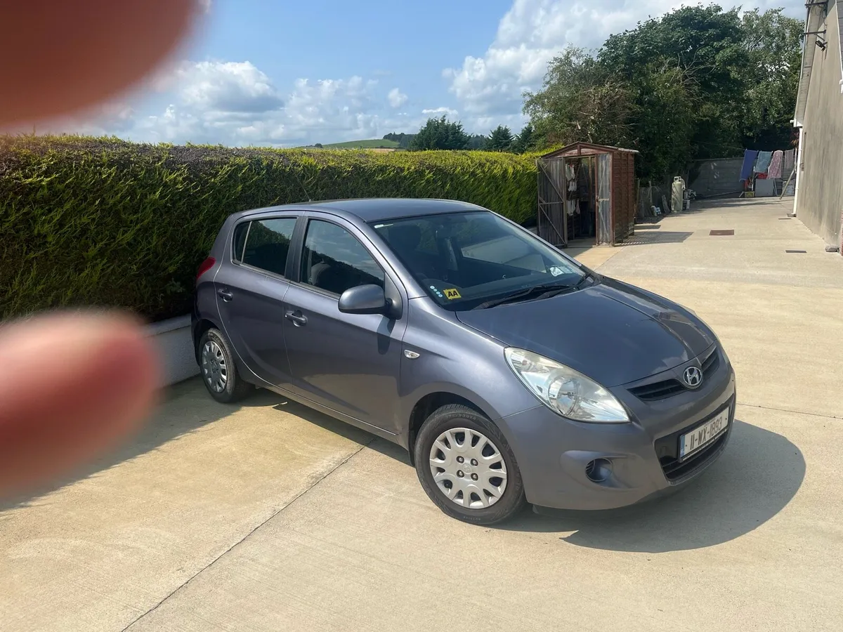 Hyundai i20 - Image 1