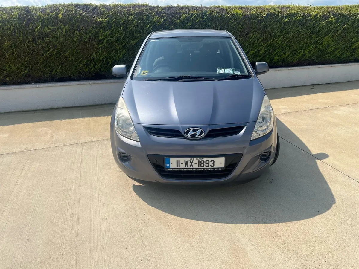 Hyundai i20 - Image 2