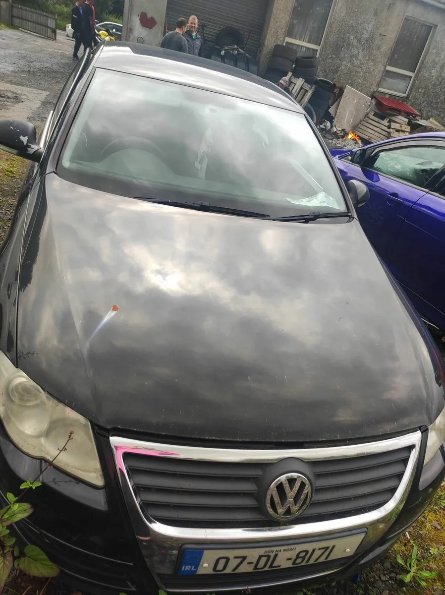 VW passat for breaking - Image 1