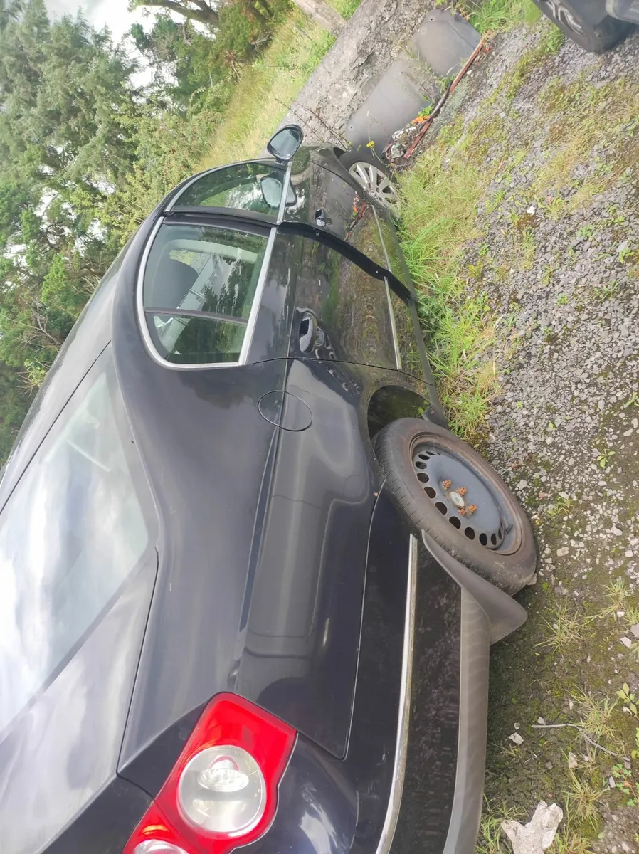 VW passat for breaking - Image 2