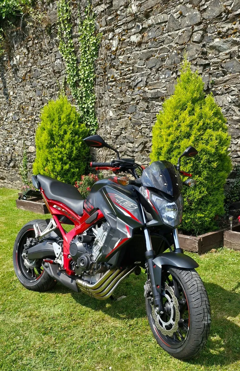 HONDA CB650F 2016 ABS - Image 1