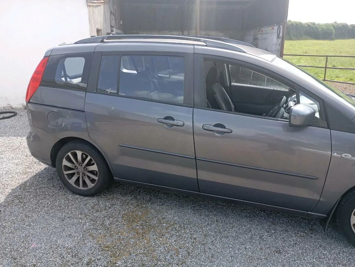 Mazda 5 - Image 4