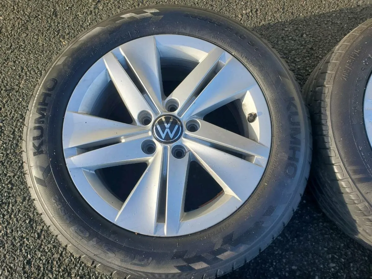 Genuine VW Alloys Wheels - Image 3