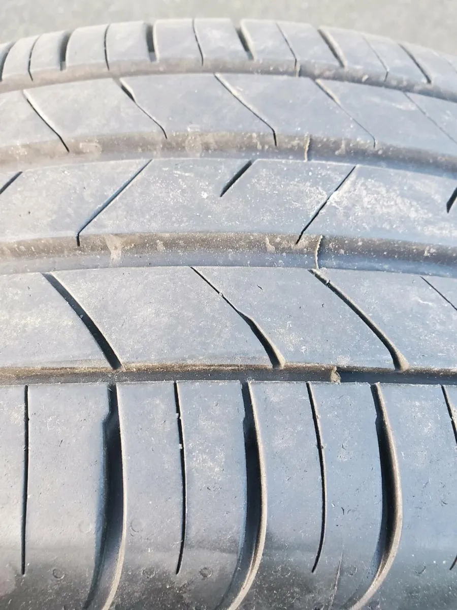 Genuine VW Alloys Wheels - Image 4