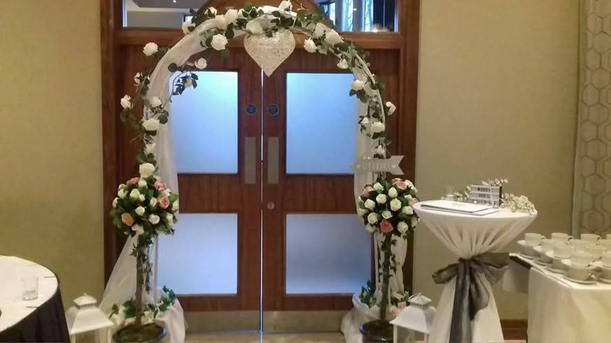 Job lot Wedding decorations - Image 1