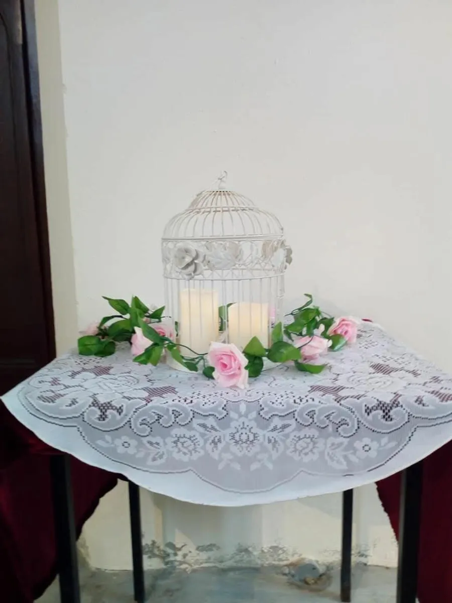 Wedding decorations for sale last few bits cheap - Image 2