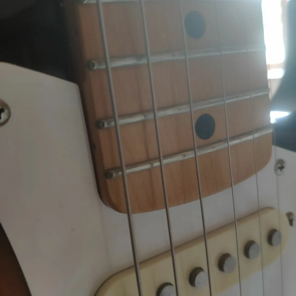 Fender Stratocaster Made in Japan - Image 2