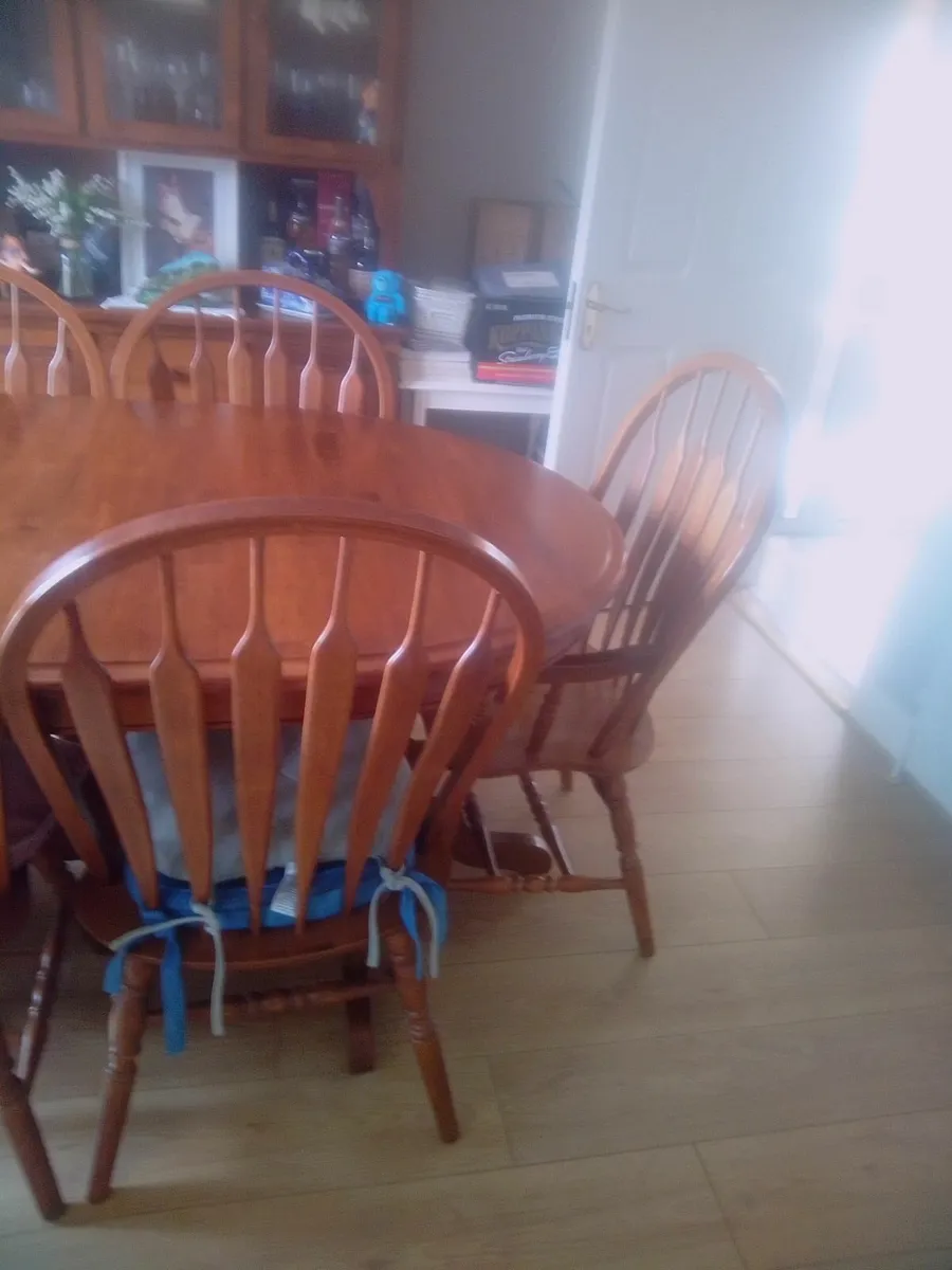 Dining table with 4 chairs and 2 carvers. Teak. - Image 3