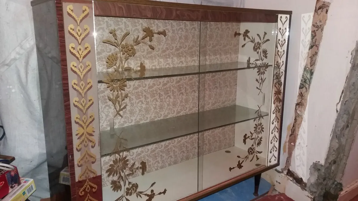 1960s China Cabinet - Image 4