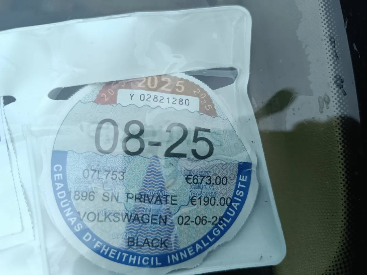 Volkswagen Passat. 1.9 TDI. 2007. Very Low Milage. - Image 3