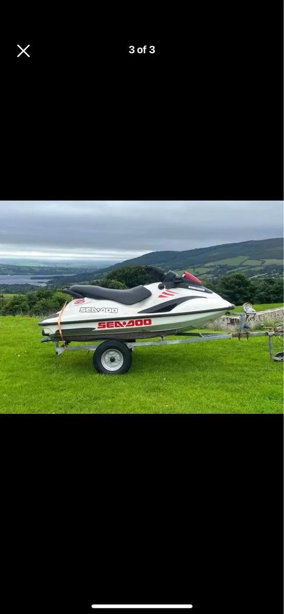 Jet ski