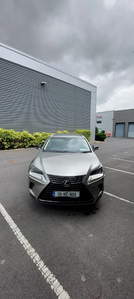 Lexus NX 2019 - Image 4