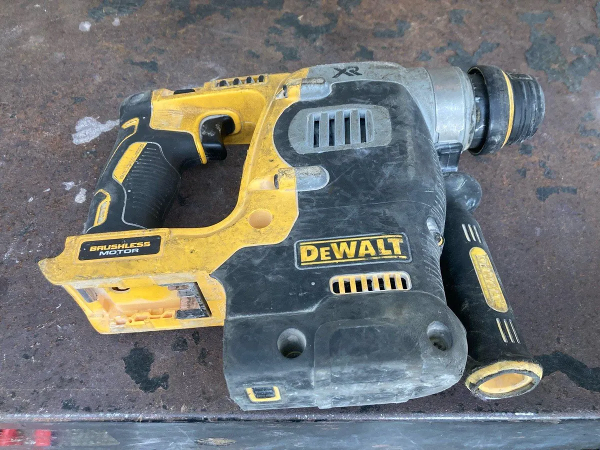 Dewalt SDS 18V Drill DC273 - Image 2