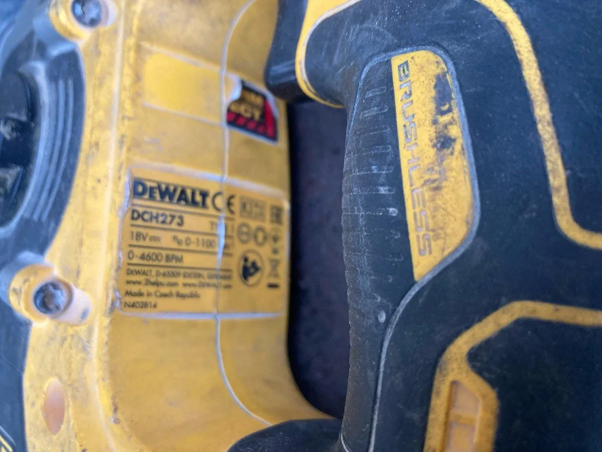 Dewalt SDS 18V Drill DC273 - Image 3