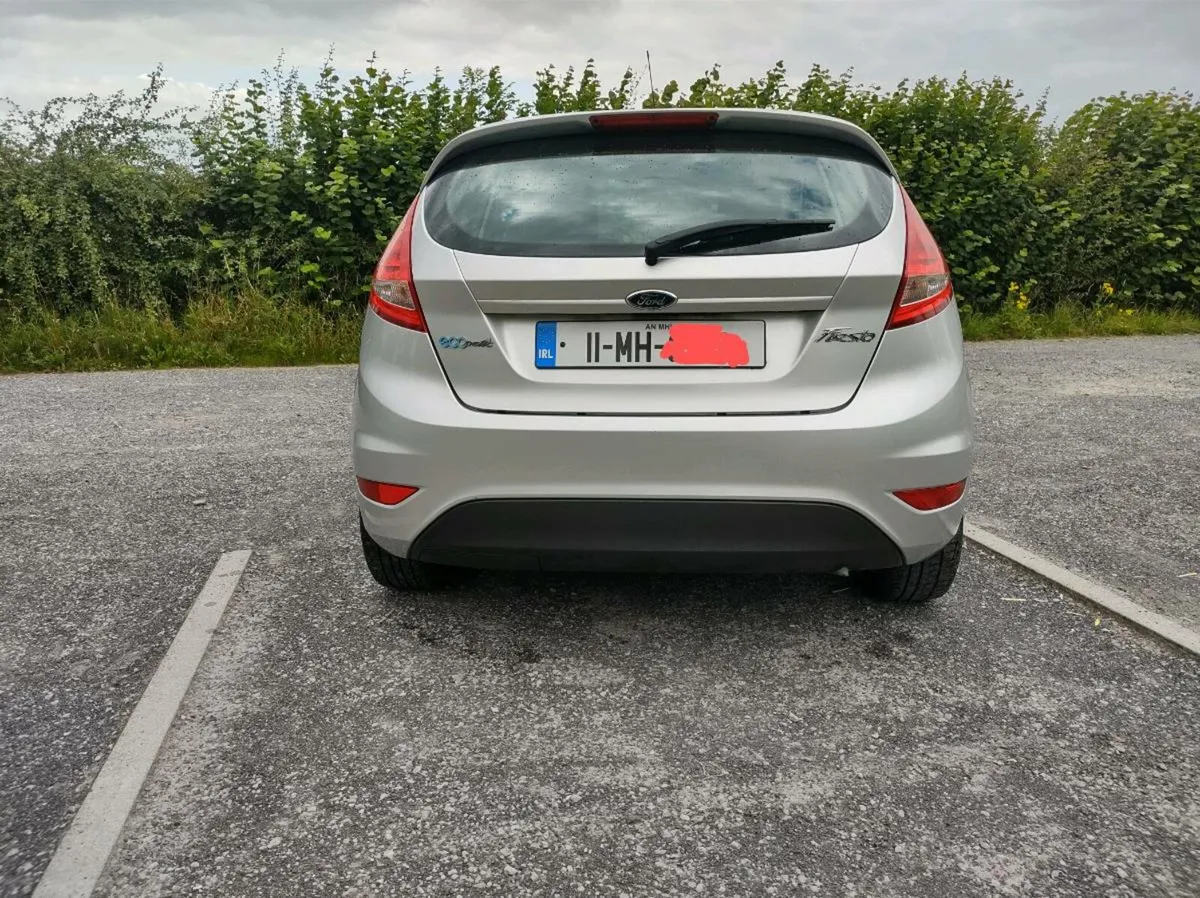 Spotless Ford fiesta diesel - Image 2
