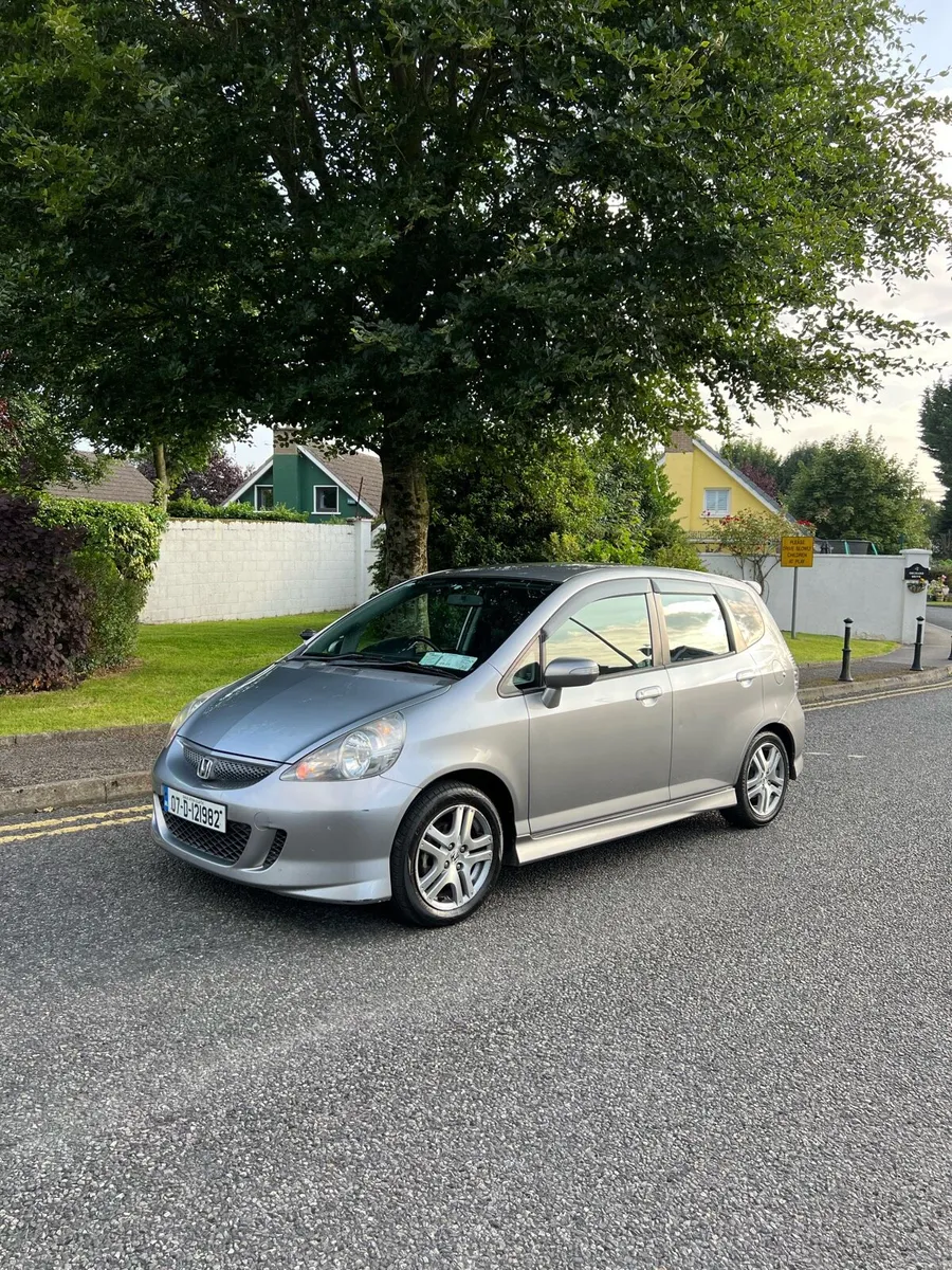 2007 HONDA FIT 1.5 PETROL VTEC AUTOMATIC - Image 3