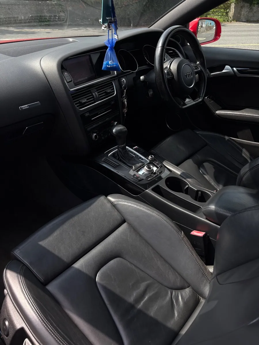 Audi A5 S-Line - Image 2