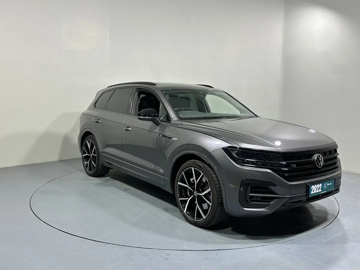 Volkswagen Touareg V6 R TSI (2022) - Image 1