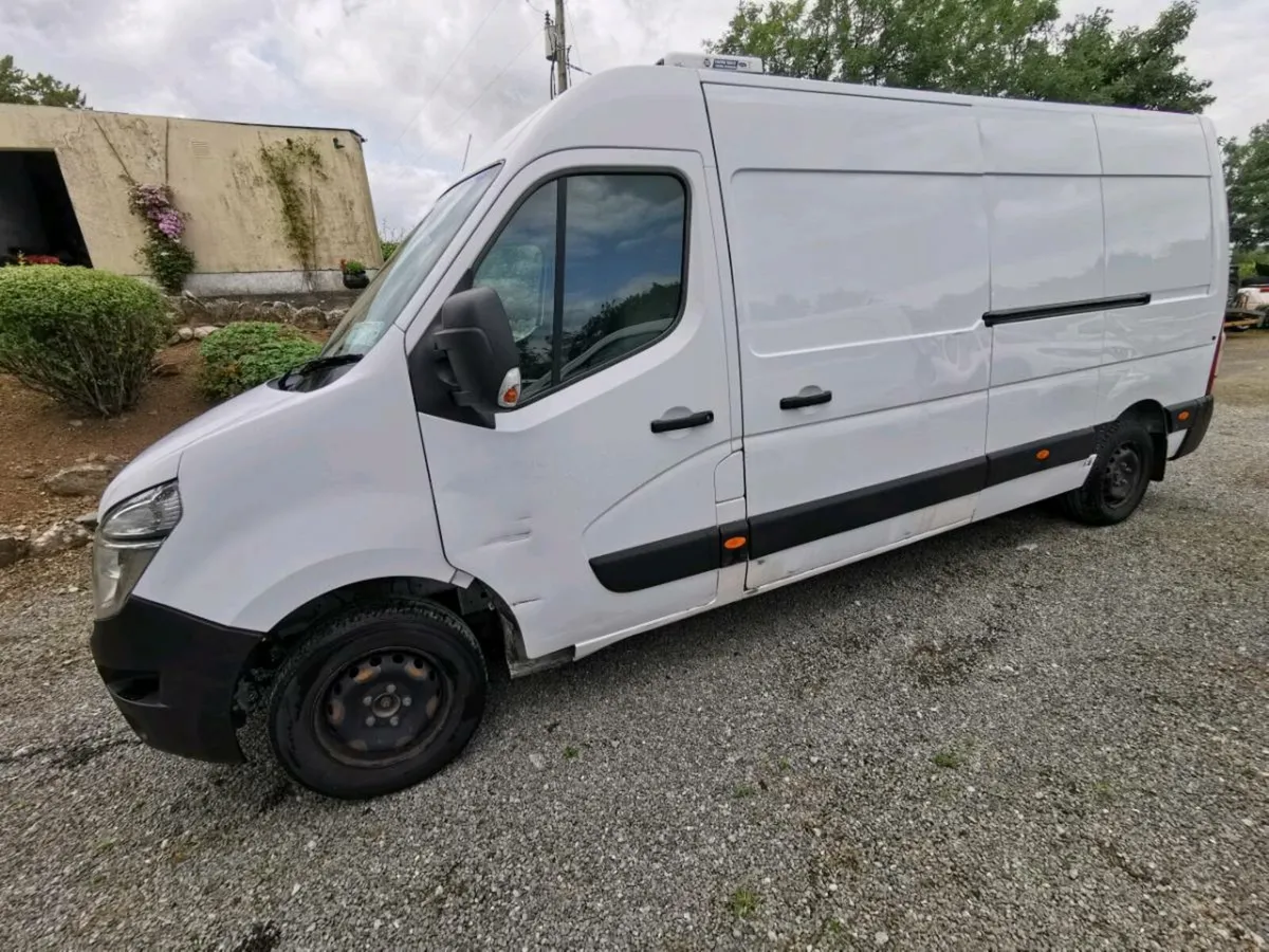 192 Nissan NV400 - Image 3