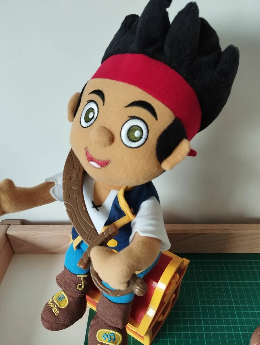 Jake and the Never Land Pirates Bundle 2012 guitar - Image 3