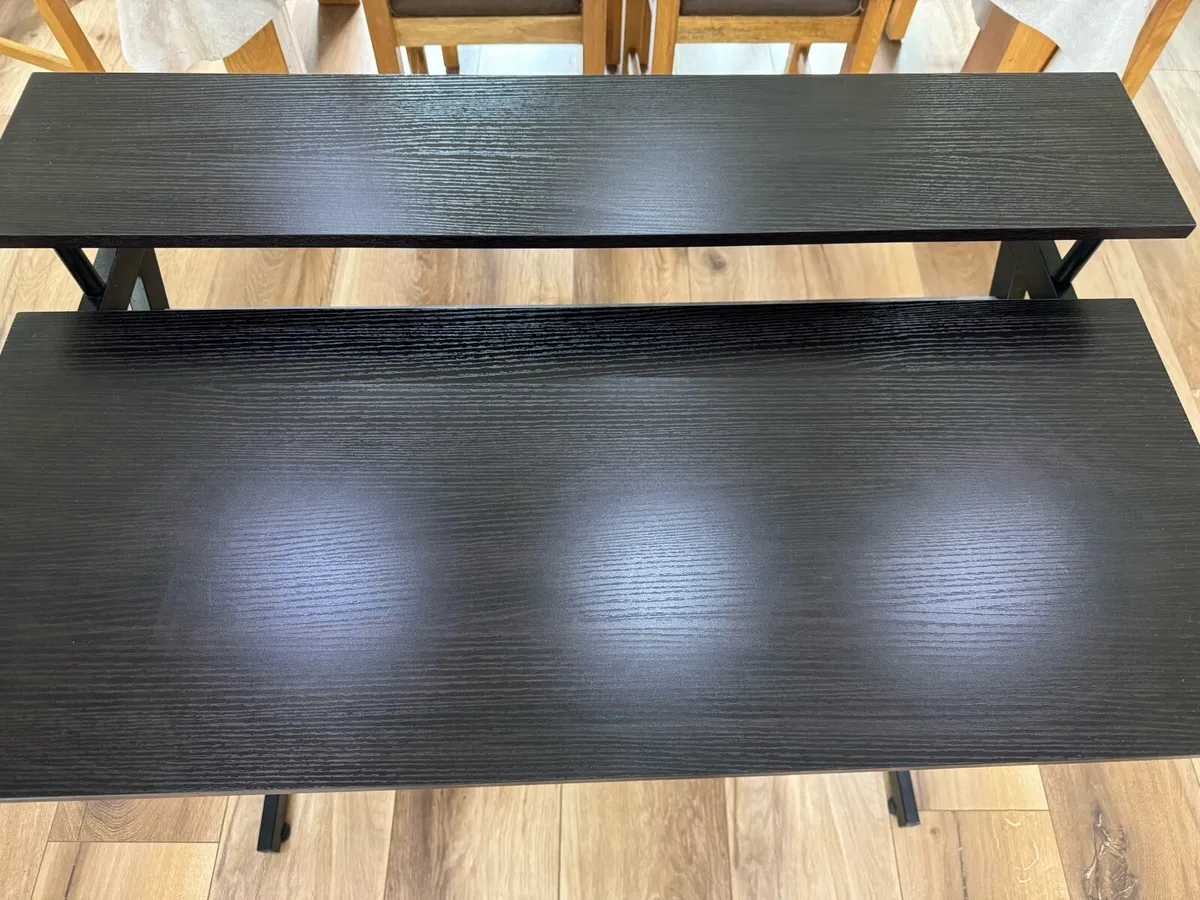 Study desk - Image 2