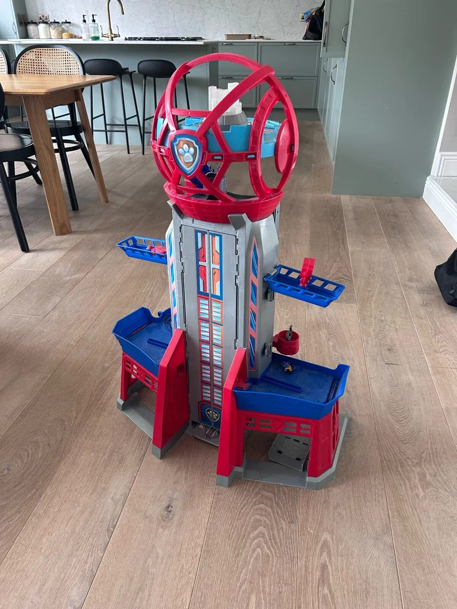 Paw Patrol Tower - Image 1