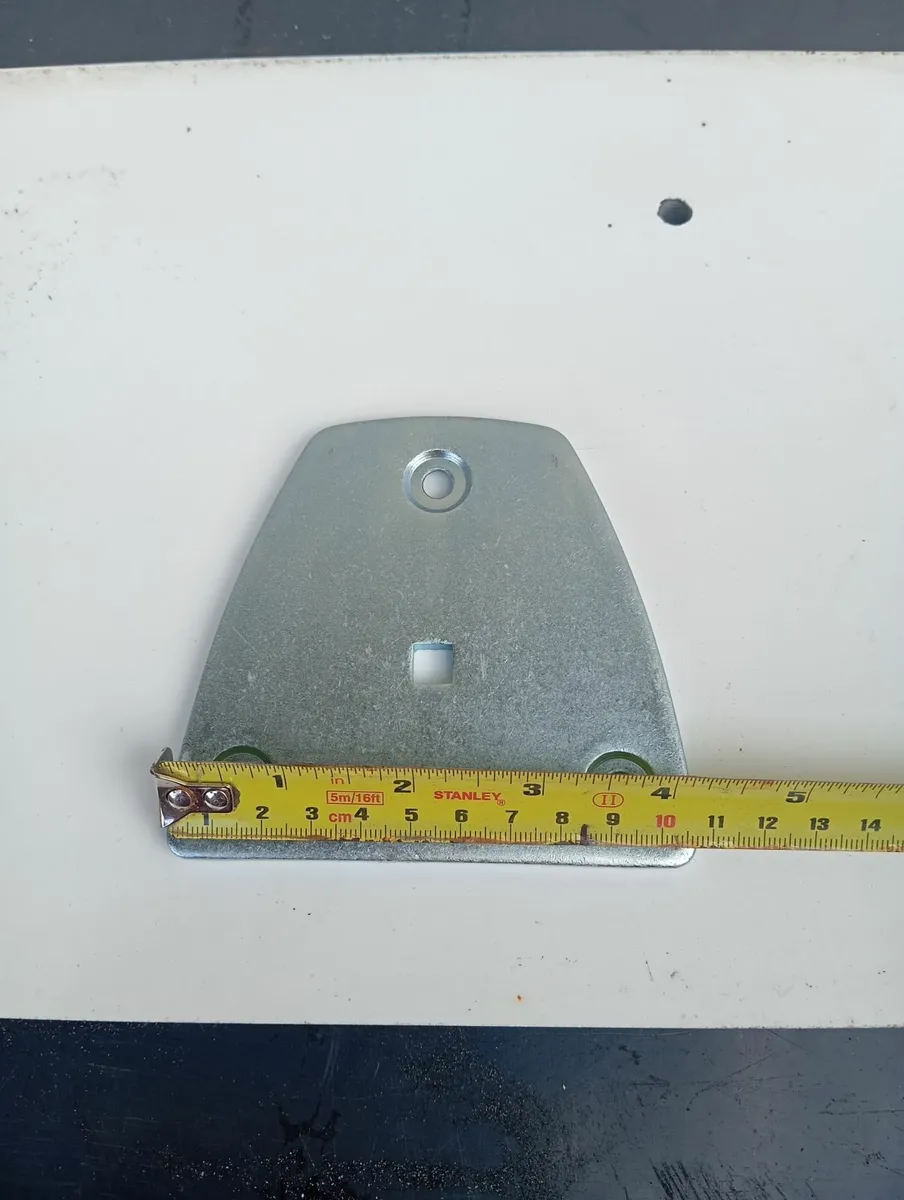 Brackets - Image 1