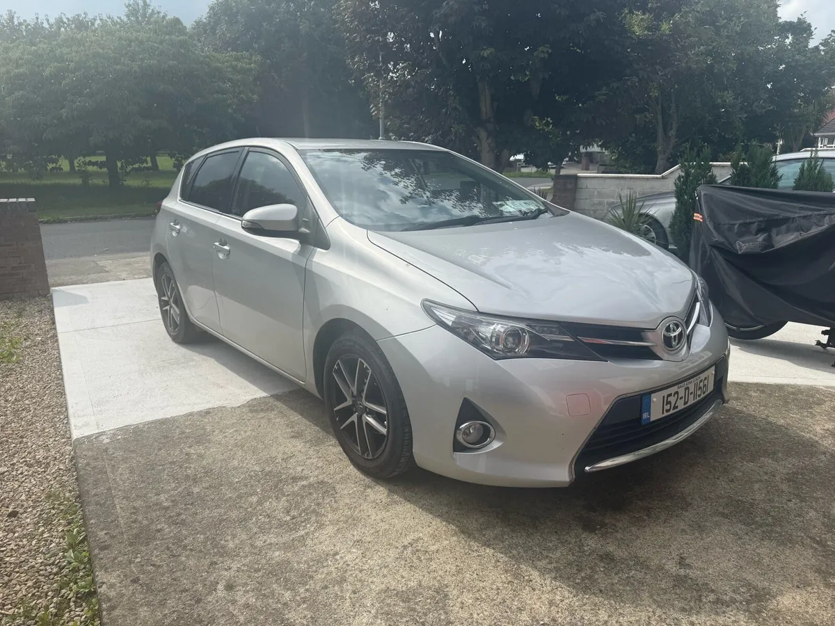 2015(152) Toyota Auris 1.4L Diesel - Image 1