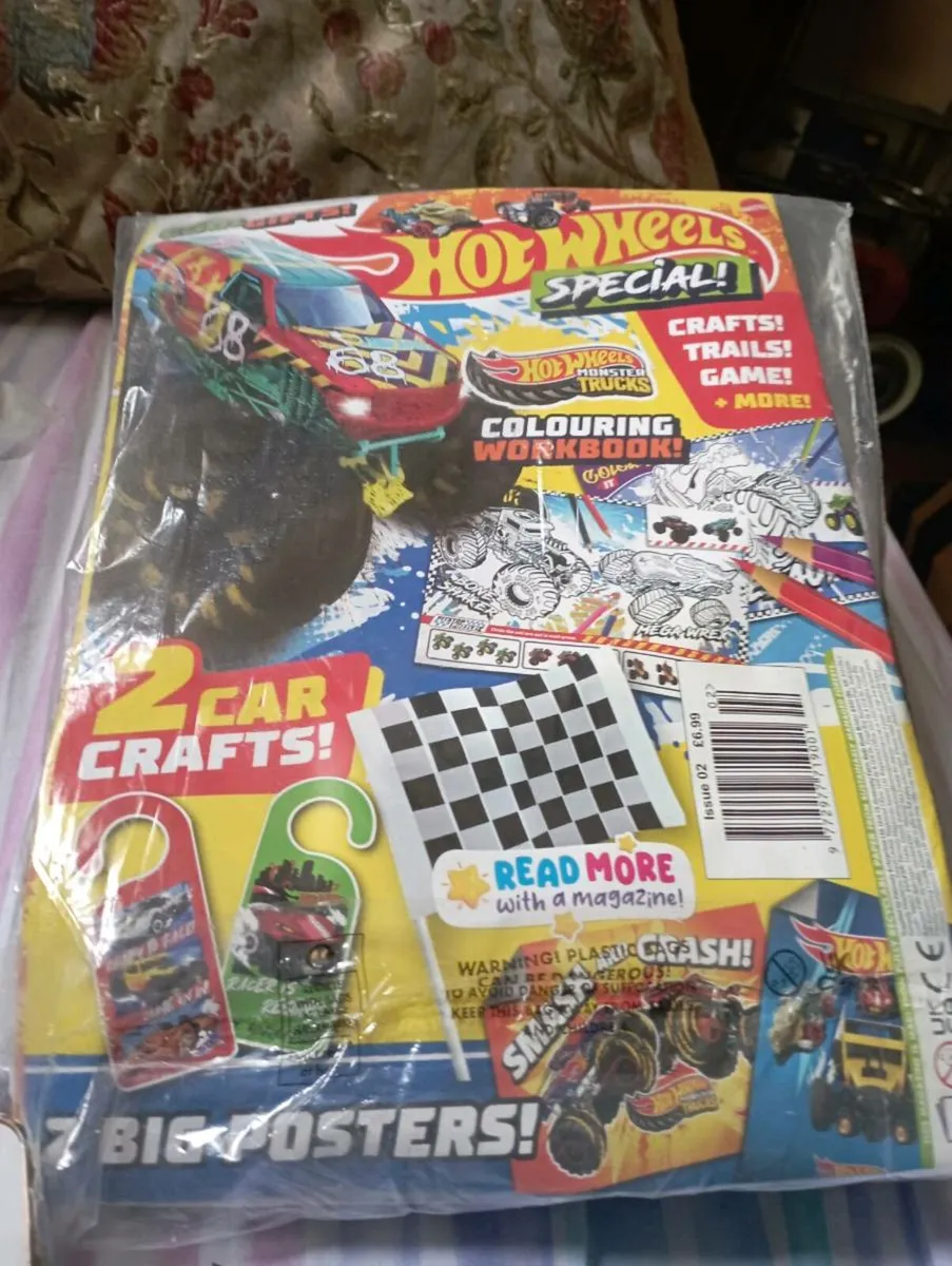 HOT WHEELS SPECIAL COOL FUN BAG . - Image 2