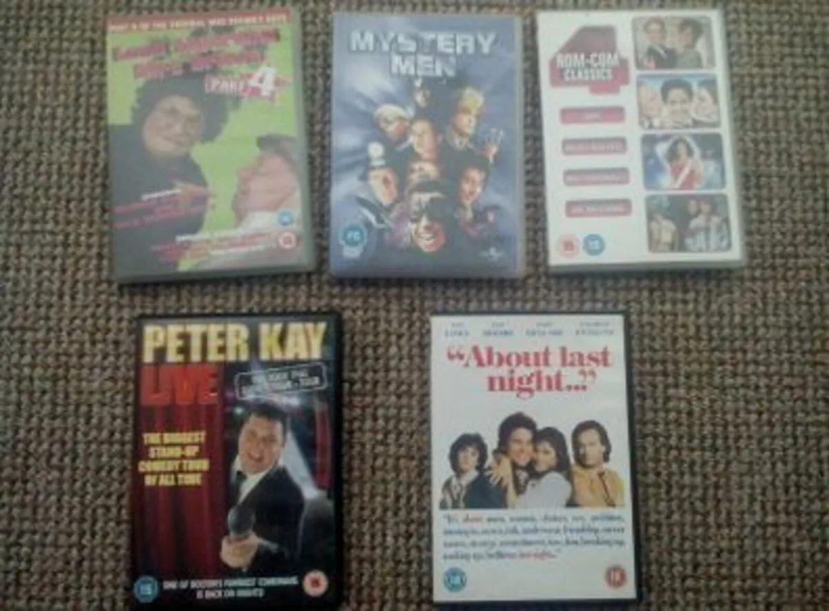 8 Dvds