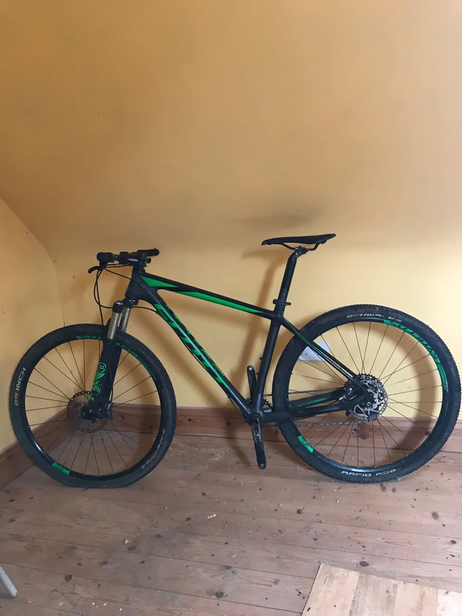 Scott carbon fibre mountain bike - Image 1