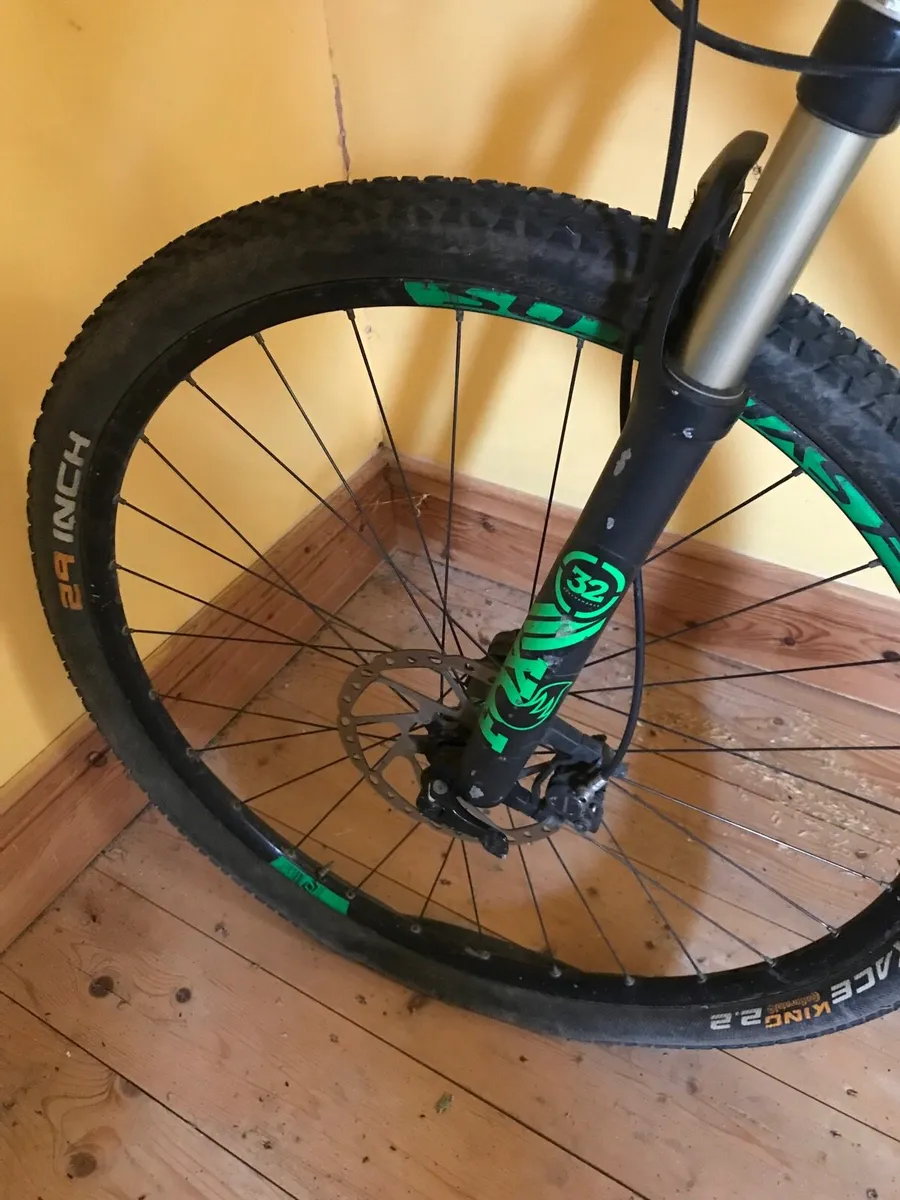 Scott carbon fibre mountain bike - Image 3