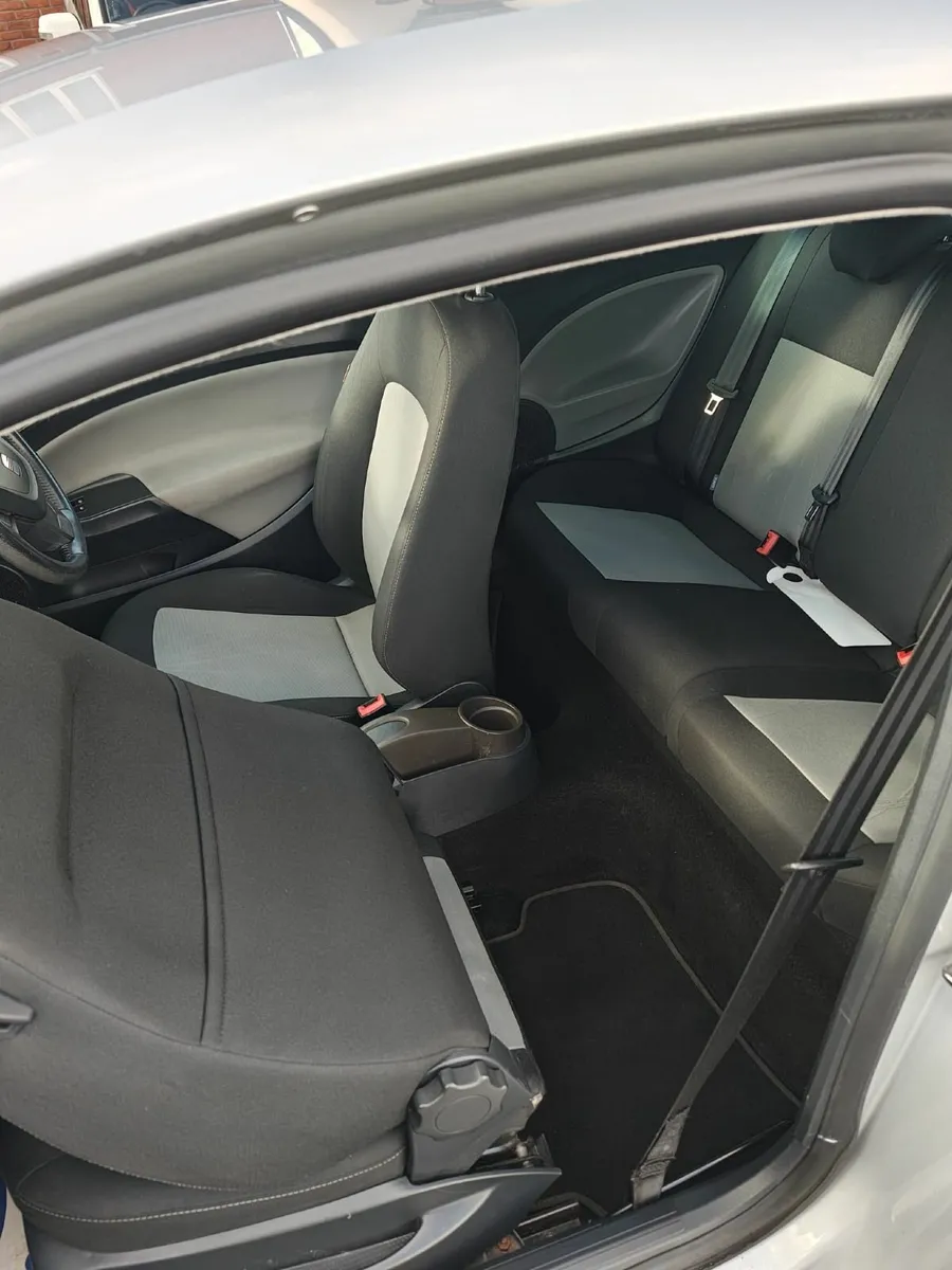 SEAT Ibiza 2013 - Image 4