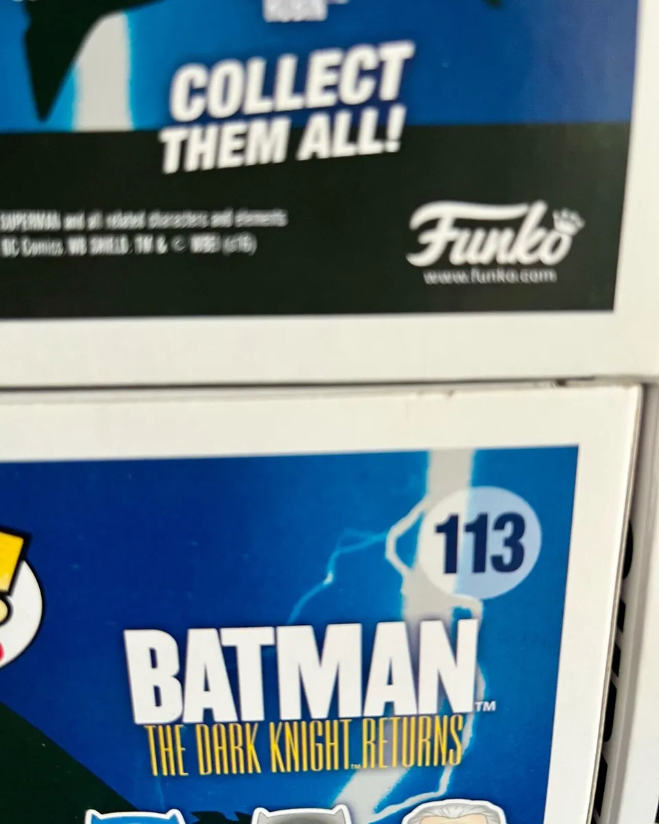 The Dark Knight Returns Set x 6 - Batman Funko - Image 4