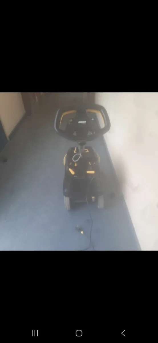 Karcher Scrubber/ Dryer - Image 3