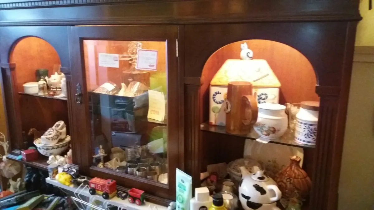 Top Section of Mahogany Display unit - Image 1