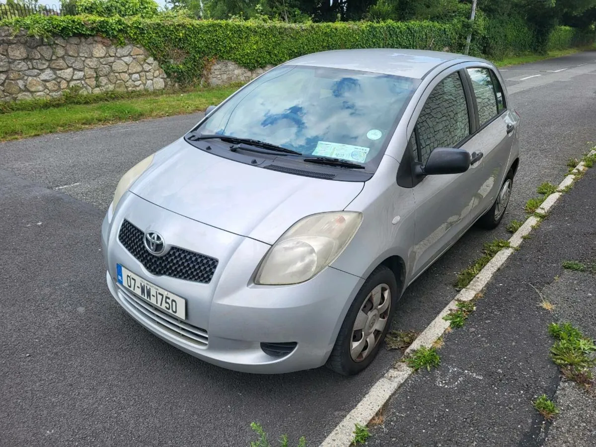 Toyota yaris  07 nctd 2/26 taxed 9/25 - Image 2