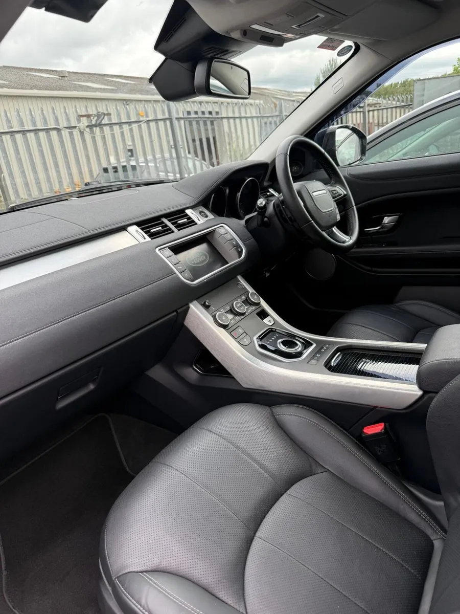 Land Rover Evolque - Image 4
