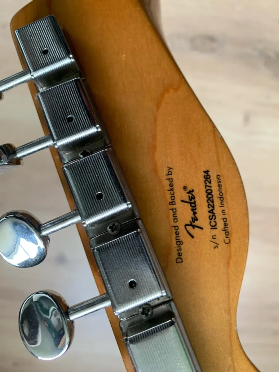 Fender Squier Telecaster - Image 3