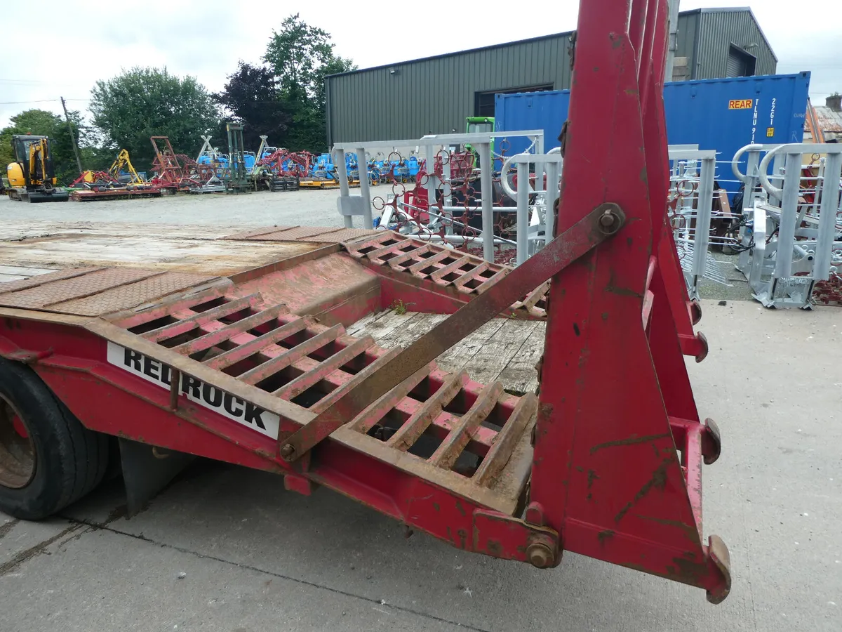 Redrock Tri axle Low Loader - Image 4