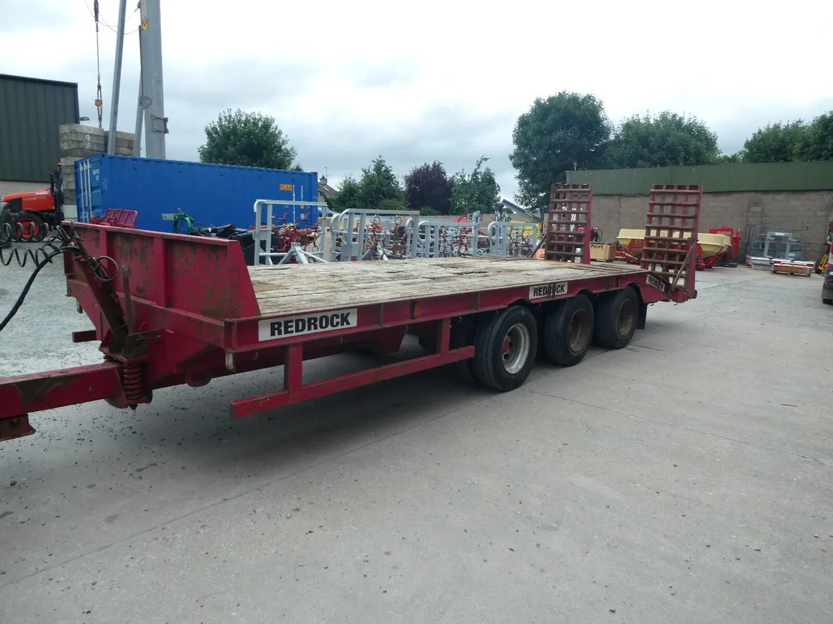 Redrock Tri axle Low Loader - Image 1