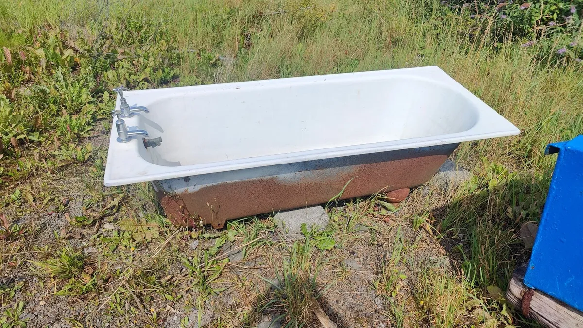 Cast Iron Baths for sale - Image 3