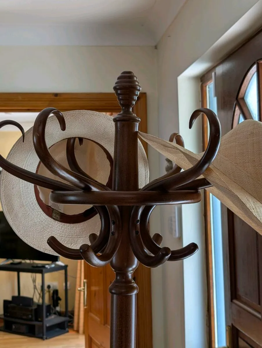 Superior solid wood coat stand - Image 4